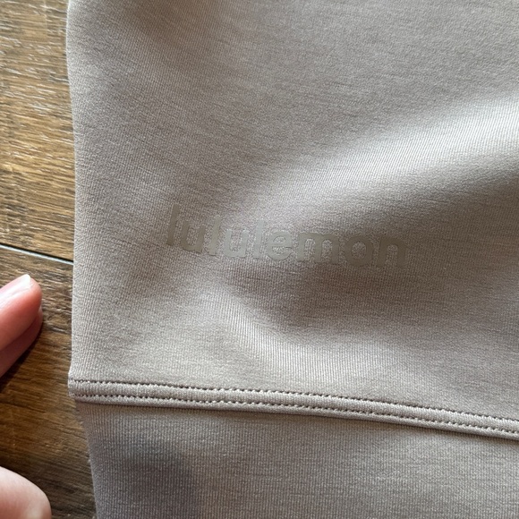 Lululemon Softstreme Crew Sweatshirt - Picture 4 of 4